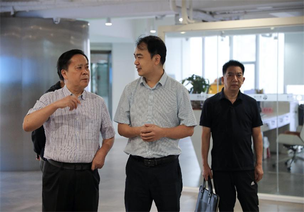 湖南省農村發展研究院院長劉宗林一行調研惠農網